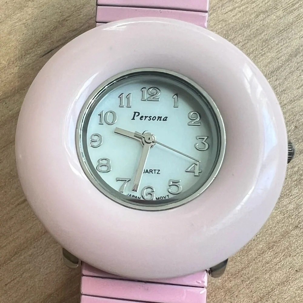 Persona ladies mod pink expansion bracelet fashion watch NEW BATTERY